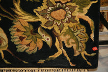 Load image into Gallery viewer, 5 x 8 Tufted Rug