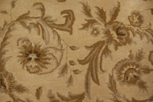 Load image into Gallery viewer, 5 x 8 Tufted Rug