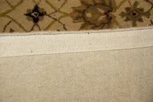 Load image into Gallery viewer, 5 x 8 Tufted Rug