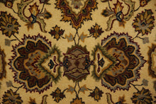 Load image into Gallery viewer, 5 x 8 Tufted Rug