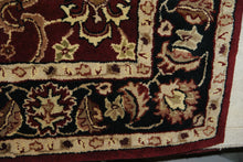 Load image into Gallery viewer, 5 x 8 Tufted Rug