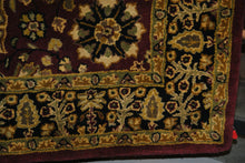 Load image into Gallery viewer, 5 x 8 Tufted Rug
