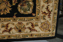 Load image into Gallery viewer, 5 x 8 Tufted Rug