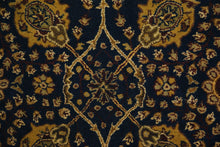 Load image into Gallery viewer, 5 x 8 Tufted Rug
