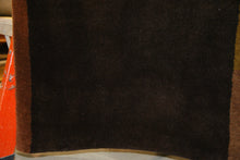 Load image into Gallery viewer, 5 x 8 Tufted Rug