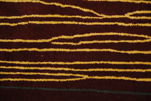 Load image into Gallery viewer, 5 x 8 Tufted Rug