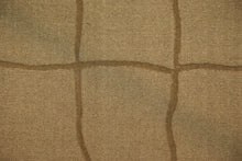 Load image into Gallery viewer, 5 x 8 Tufted Rug
