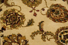 Load image into Gallery viewer, 3.5 x 5.5 Tufted Rug