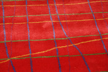 Load image into Gallery viewer, 5 x 8 Tufted Rug