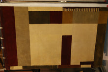 Load image into Gallery viewer, 5 x 8 Tufted Rug