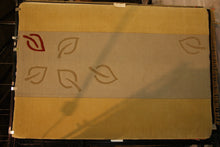 Load image into Gallery viewer, 5 x 8 Tufted Rug