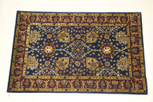 Load image into Gallery viewer, 3.5 x 5.5 Tufted Rug