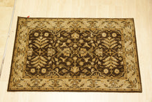Load image into Gallery viewer, 3.5 x 5.5 Tufted Rug