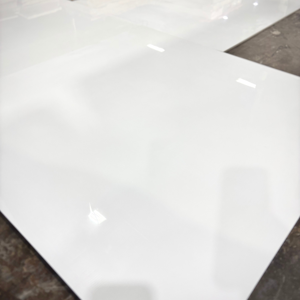 DAV - Arctic White 32"x32"