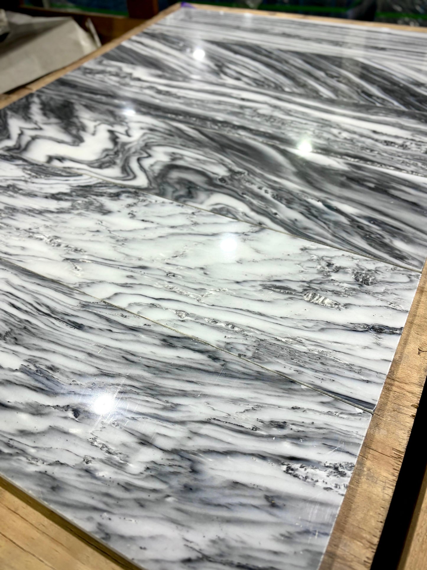 Cent - Spoondrift Grey 6"x 24"