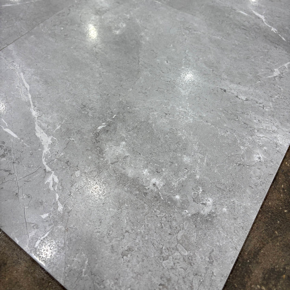 STI - Charisma Trend - Matte 24"x24"
