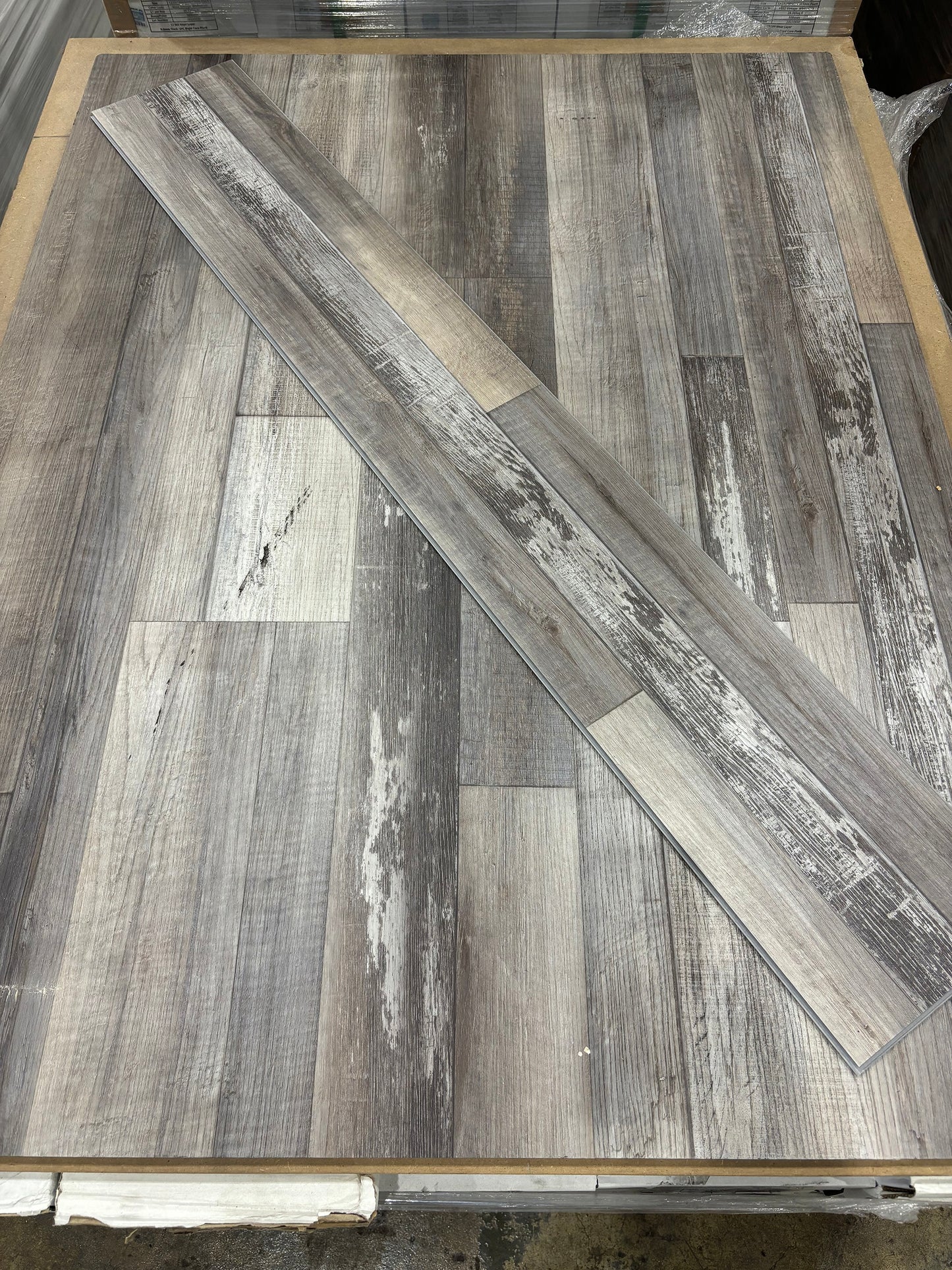 DT Crossing - Vintage Whitewash