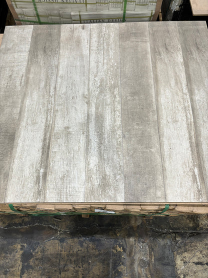 ITA - Rustique Patina 7"x40"