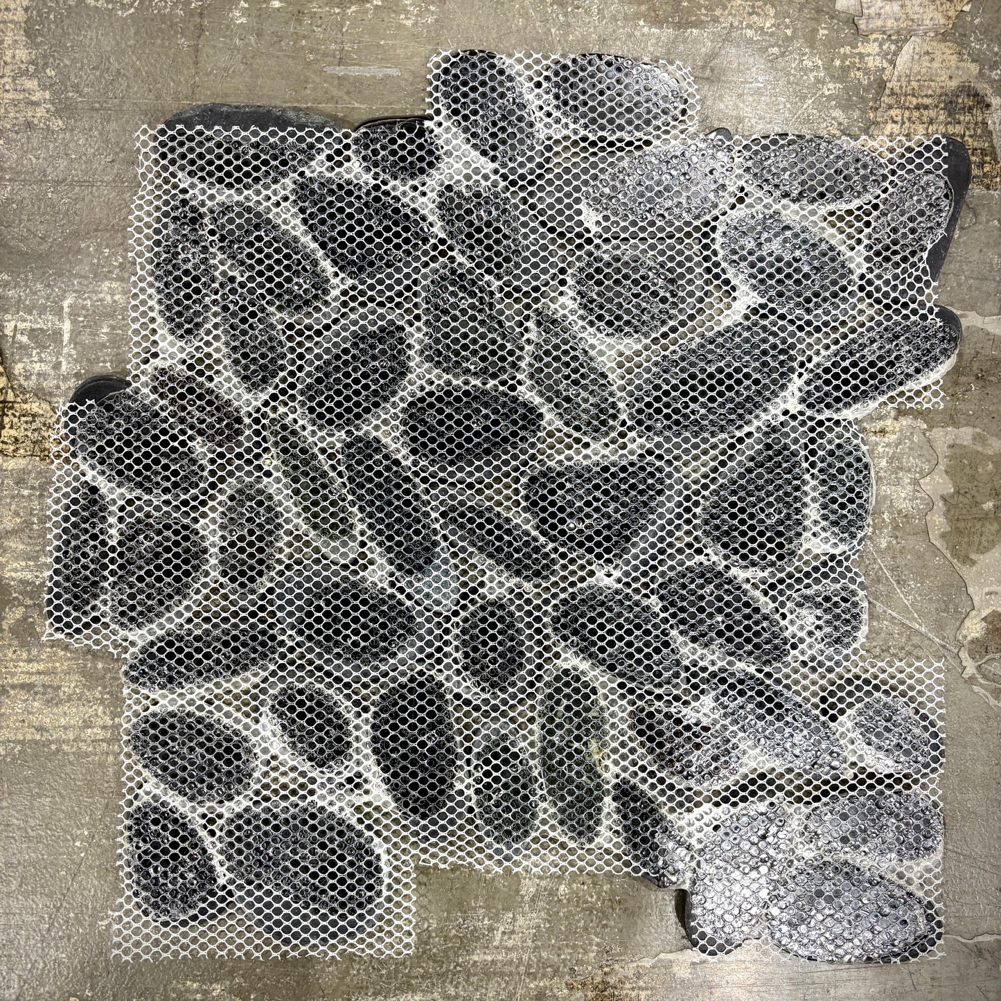 WEN Mosaics - Grey Black Polished