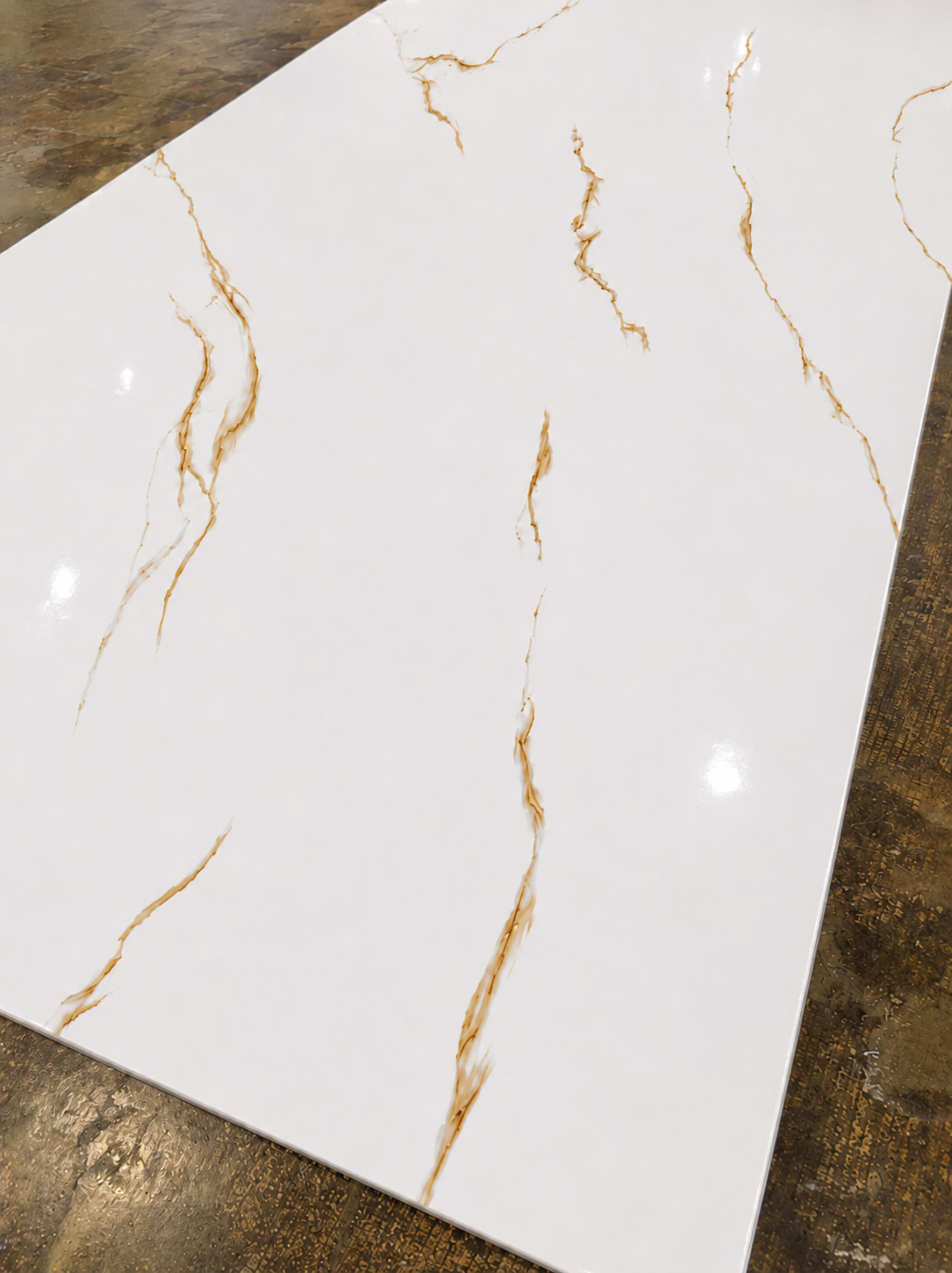 Intile - Statuario Gold