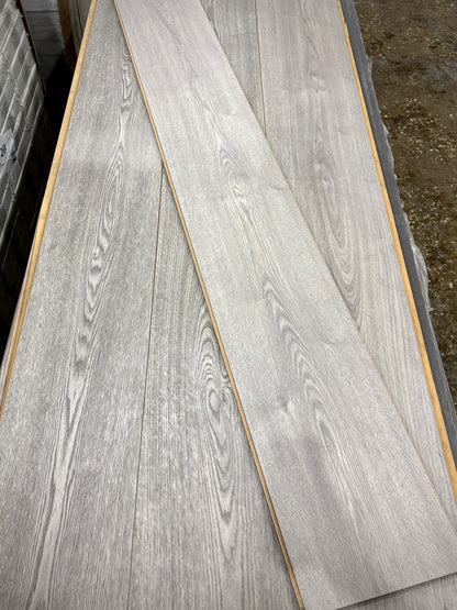 Swiss Giant - Pilatus Oak