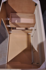 32.5" High - Old Height Vanity - VA3-Oldtown-V3621D Right