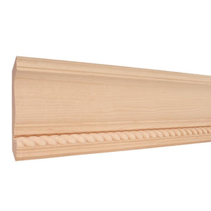 5-3/4" x 7/8" Crown Moulding with 3/4" Rope - Alder